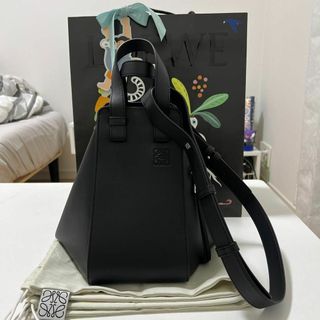 ロエベ(LOEWE)の新品 LOEWE ロエベ ハンモック スモール(ハンドバッグ)