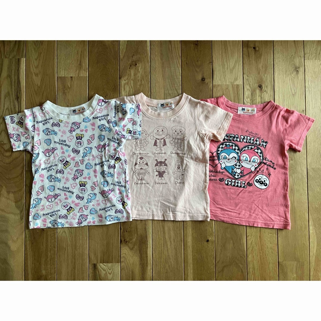 中古 女の子 ベビー アンパンマン 半袖 Tシャツ 95センチ セット キッズ/ベビー/マタニティのキッズ服女の子用(90cm~)(Tシャツ/カットソー)の商品写真