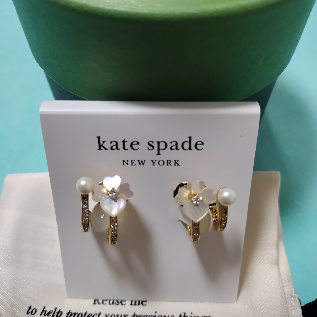 kate spade new york(ケイトスペードニューヨーク)の公式オンライン購入 ケイトスペード♡新品 パンジー ピアス レディースのアクセサリー(ピアス)の商品写真