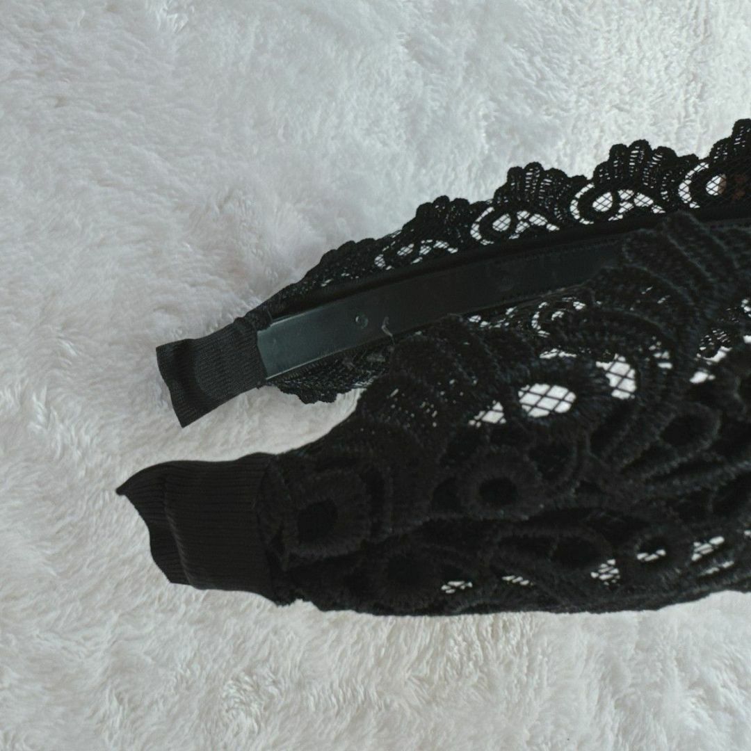 ヘアバンド カチューシャ 黒レース ブラック 太め 可愛い 花柄 フォーマル レディースのヘアアクセサリー(カチューシャ)の商品写真