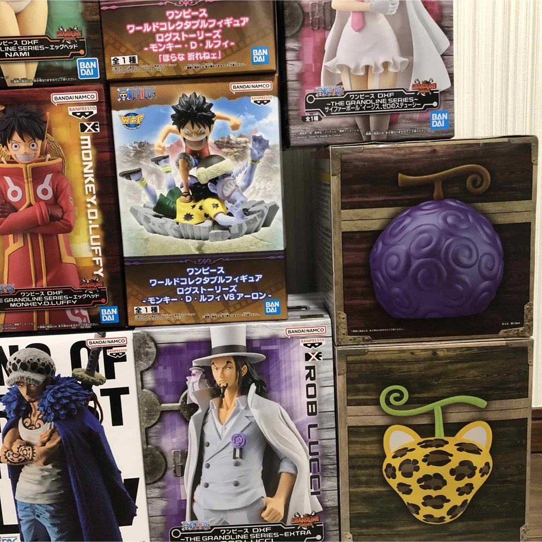 ONE PIECE(ワンピース)のワンピース　フィギュア　15体セット エンタメ/ホビーのフィギュア(アニメ/ゲーム)の商品写真