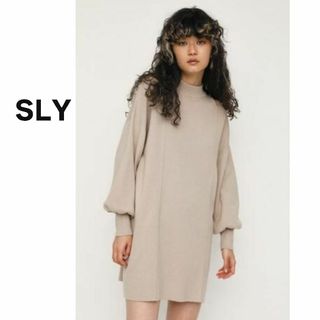 スライ(SLY)のSLY スライ　ワンピース ミニ ハイネック ベージュ 長袖 パフ袖(ミニワンピース)