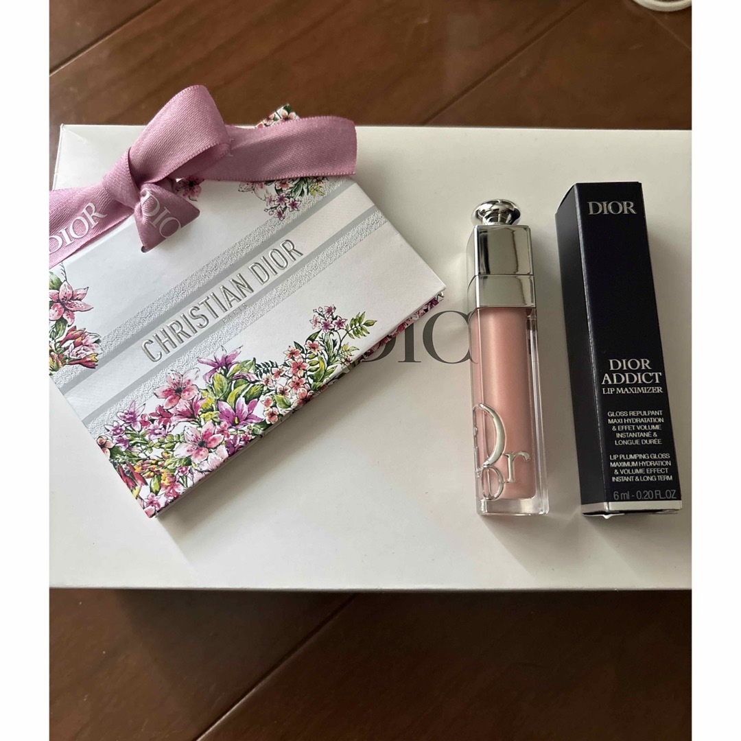 Dior(ディオール)のDior アディクトリップマキシマイザー 001 ピンク 新品 未使用 コスメ/美容のベースメイク/化粧品(リップグロス)の商品写真