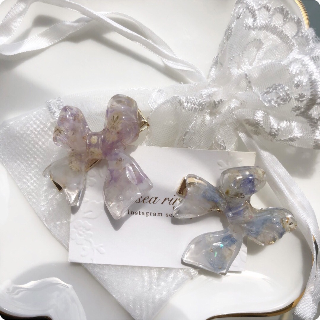 no.1600 再販 ドライフラワーのリボンヘアクリップ ribbon クリップ ハンドメイドのアクセサリー(ヘアアクセサリー)の商品写真