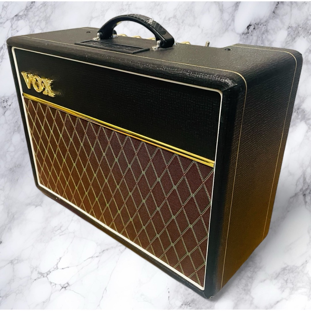 VOX(ヴォックス)の(美品) VOX  AC10C1 真空管ギターアンプ 楽器のギター(ギターアンプ)の商品写真