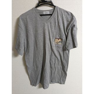 GUESS - GUESS Tシャツ　ゲス