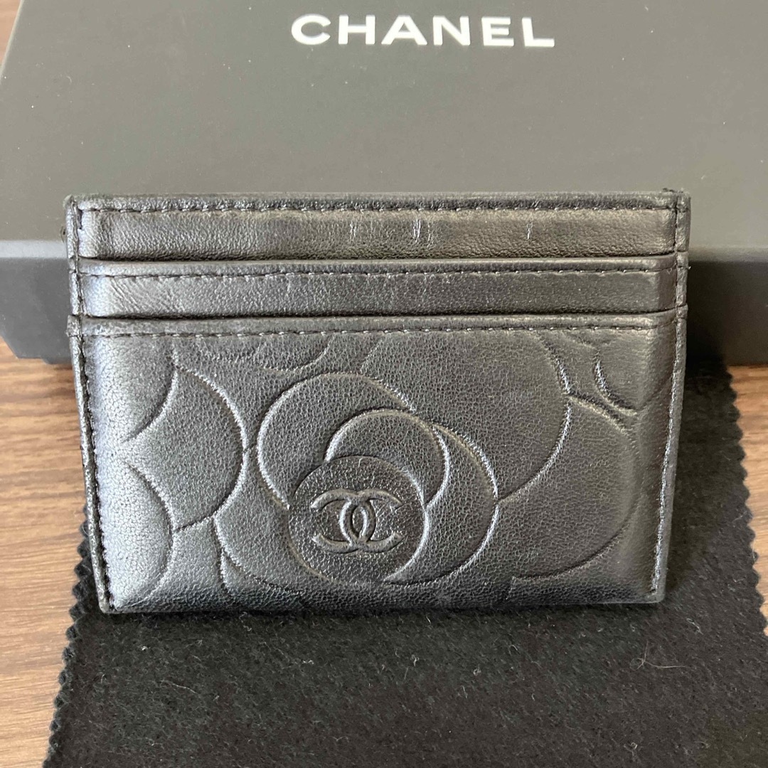 CHANEL(シャネル)のCHANEL シャネル カメリア カードケース　美品 レディースのファッション小物(財布)の商品写真