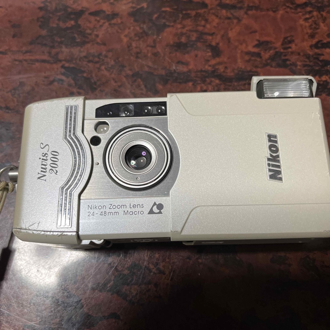 Nikon(ニコン)のカメラ スマホ/家電/カメラのスマートフォン/携帯電話(その他)の商品写真