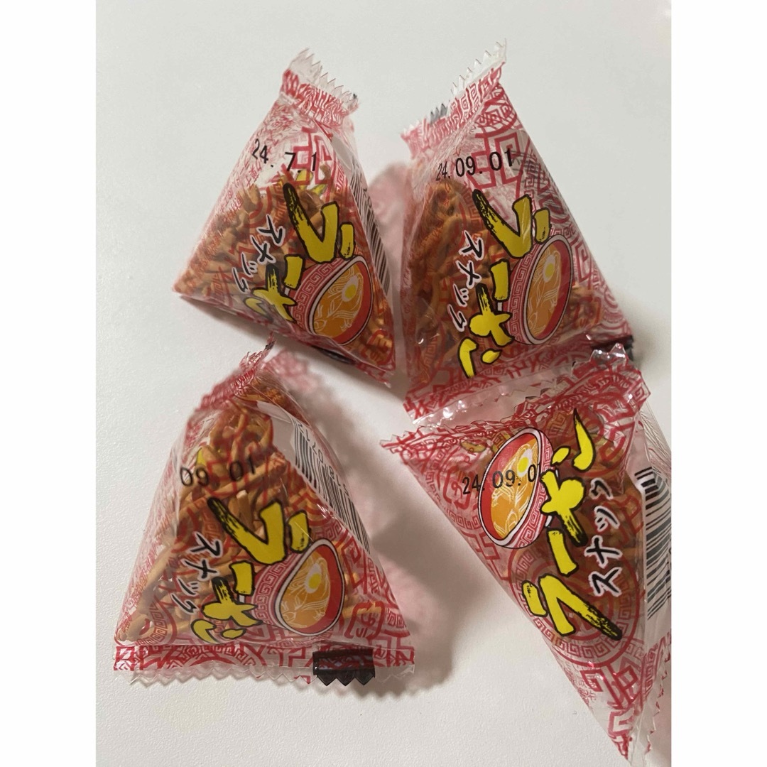 お菓子詰め合わせ★おまけ付き！ハリボーグミ・ポッキーなどまとめ売り 食品/飲料/酒の食品(菓子/デザート)の商品写真