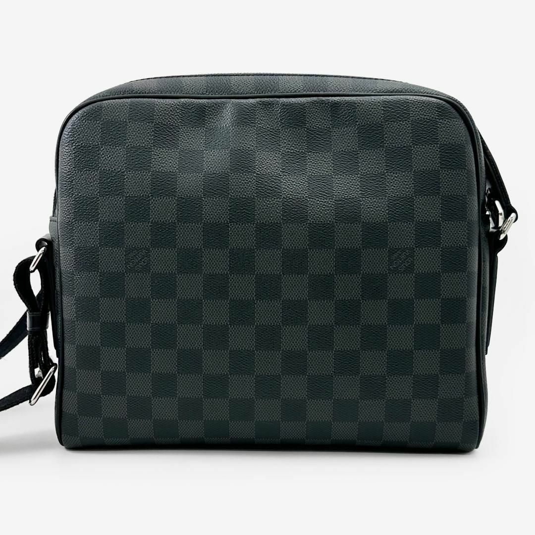 LOUIS VUITTON(ルイヴィトン)の★美品★ルイヴィトン ショルダーバッグ デイトンPM ダミエグラフィット 黒 メンズのバッグ(ショルダーバッグ)の商品写真