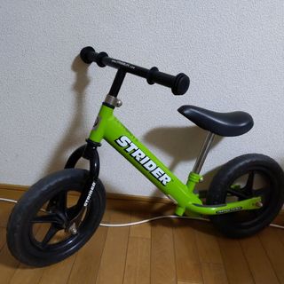 STRIDA - 中古車 キックバイク STRIDER 14インチ 前後ブレーキ付き 美 STRIDA - 中古車 キックバイク STRIDER 14インチ 前後ブレーキ付き 美