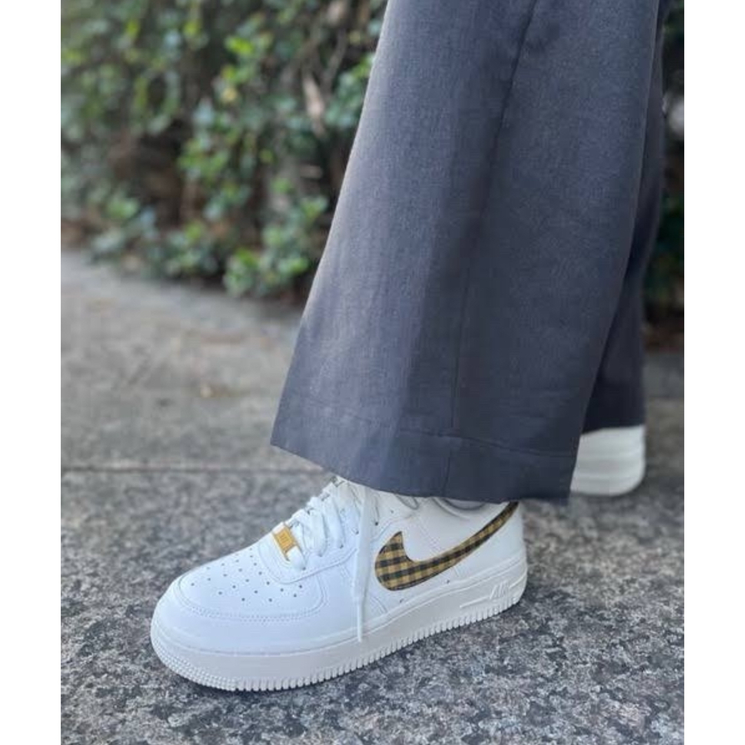 新品23cm】NIKE エアフォース1ホワイト/ブロンズ ギンガムチェック 新品23cm】NIKE エアフォース1ホワイト/ブロンズ ギンガムチェック