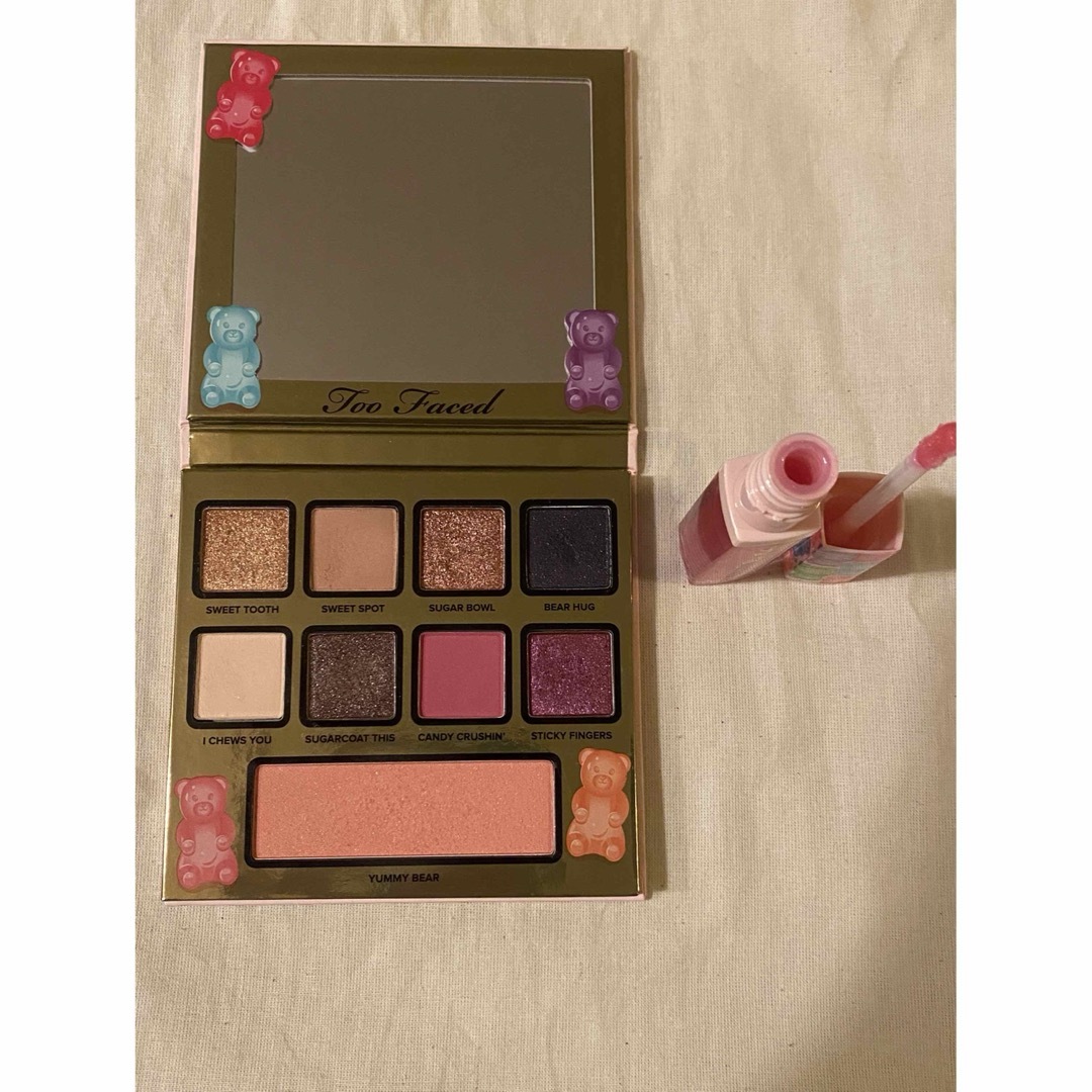 Too Faced(トゥフェイス)のTooFaced ヤミーガ ミーアイシャドウパレット/リップ コスメ/美容のベースメイク/化粧品(アイシャドウ)の商品写真