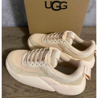 新品未使用　UGG スニーカー LA CLOUD TRAINER 