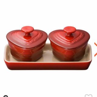 ルクルーゼ(LE CREUSET)のルクルーゼ　LE CREUSET  プチラムカン 赤　ハート型　ココット(食器)