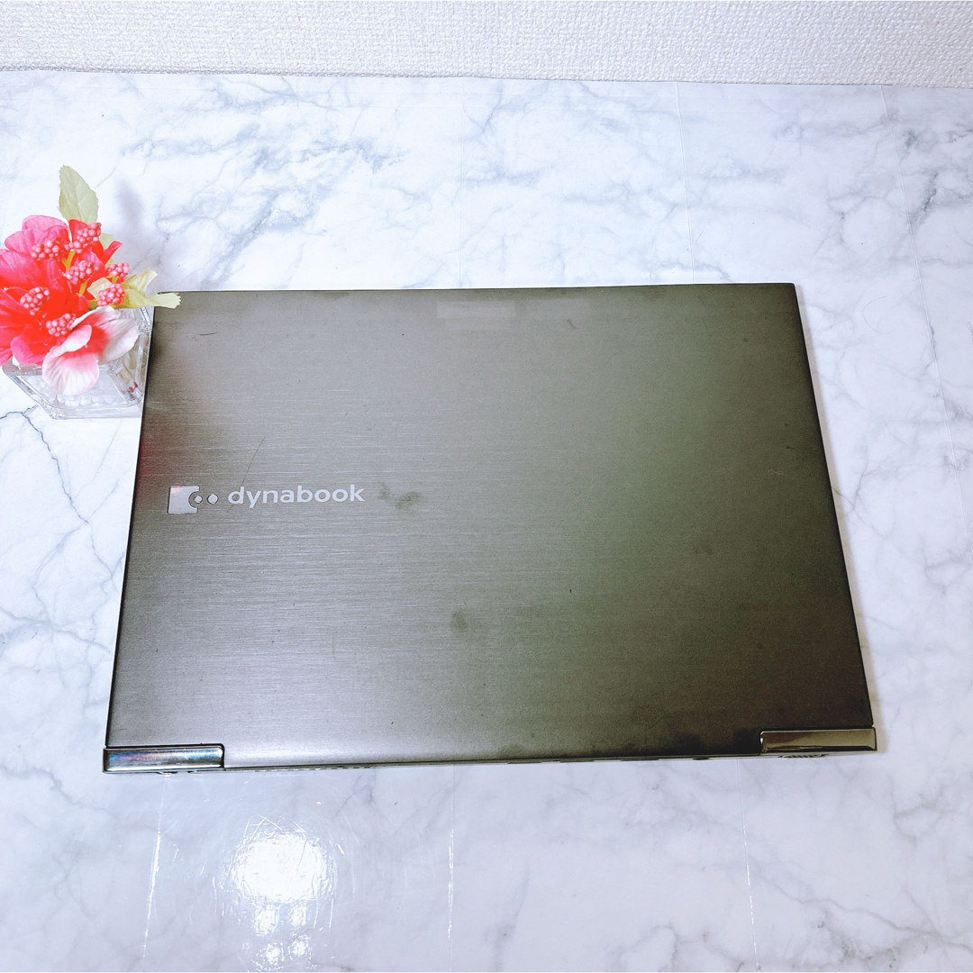 東芝(トウシバ)の81 ノートパソコン すぐに使える薄型軽量✨爆速SSD✨Win11 corei3 スマホ/家電/カメラのPC/タブレット(ノートPC)の商品写真