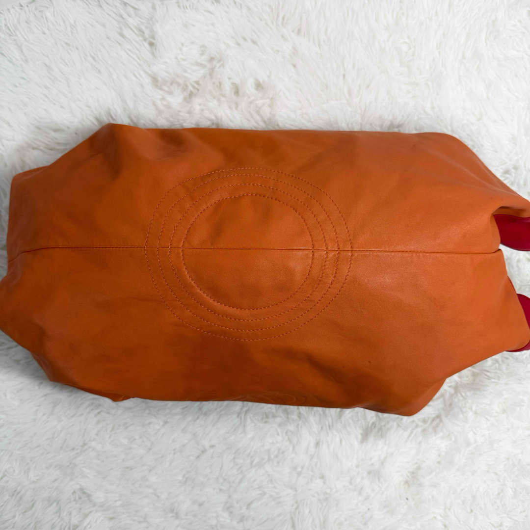LOEWE(ロエベ)の美品✨LOEWE ロエベ　アナグラム　ナッパアイレ　　ハンドバッグ　トートバッグ レディースのバッグ(トートバッグ)の商品写真