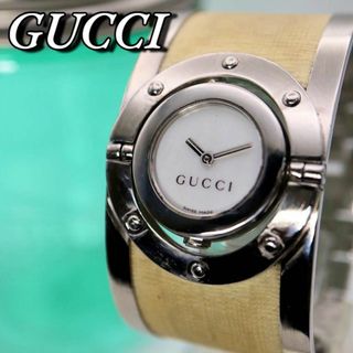 グッチ(Gucci)の良品 GUCCI トワールバングルウォッチ ラウンド レディース腕時計 699(腕時計)