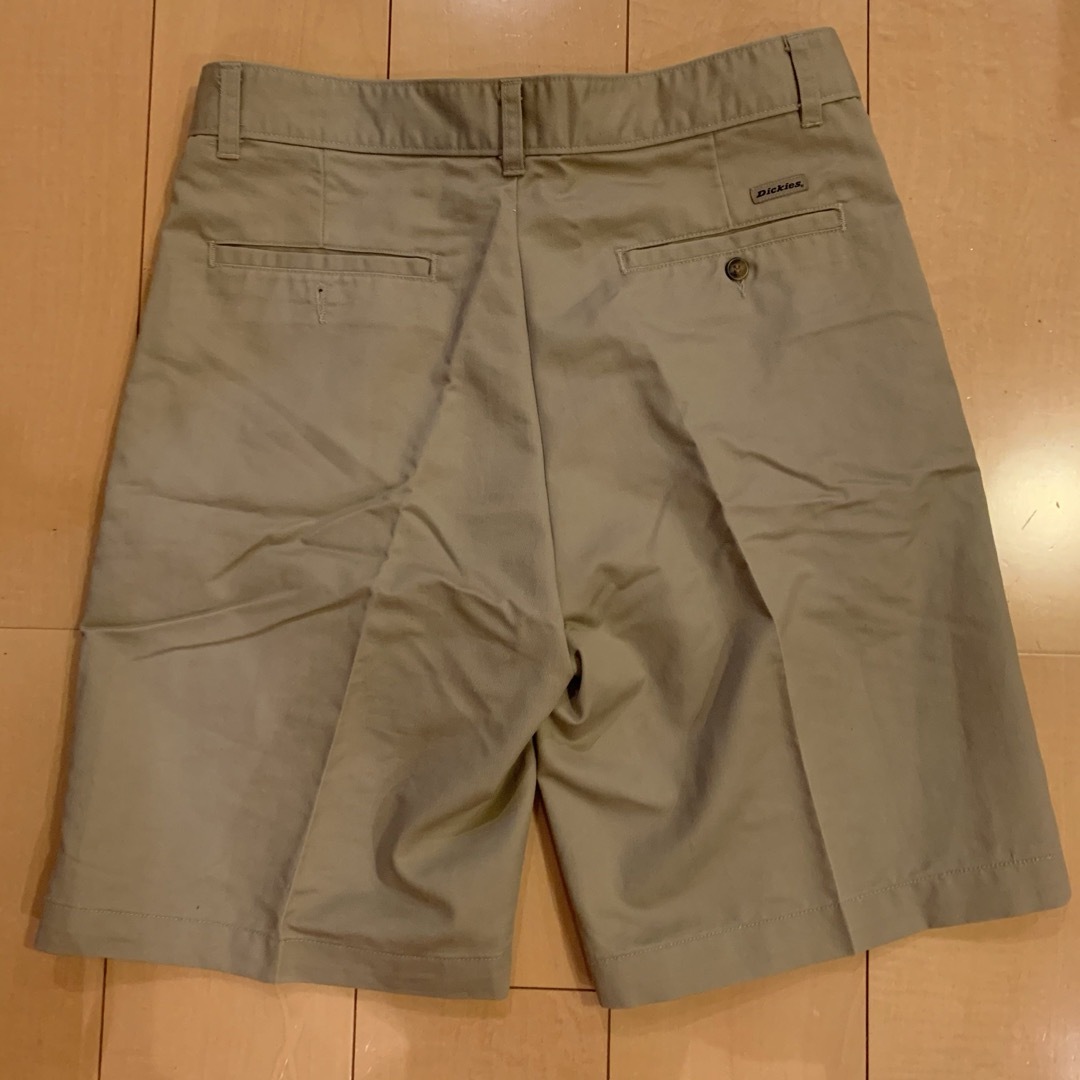 Dickies(ディッキーズ)のdickies relaxed fit shorts ショーツ　khaki メンズのパンツ(ショートパンツ)の商品写真