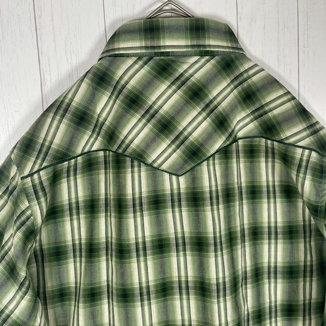 WOOLRICH(ウールリッチ)の[S古着]ウールリッチ　半袖　シャツ　オンブレチェック　良配色　シャドー　緑　黒 メンズのトップス(シャツ)の商品写真