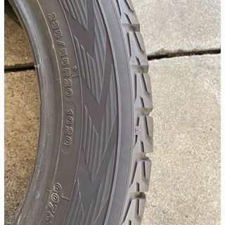 ヨコハマ(ヨコハマ)の235/55r20   ヨコハマタイヤ　スタッドレス　4本(タイヤ)