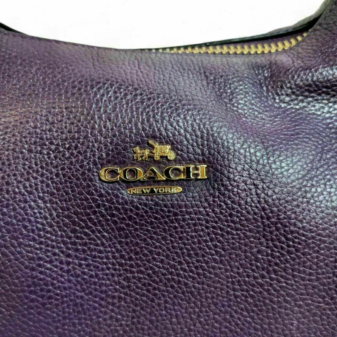 COACH(コーチ)のコーチ ショルダーバッグ ハンドバッグ 肩掛け パープル お出掛け 紫 通勤用 レディースのバッグ(ショルダーバッグ)の商品写真