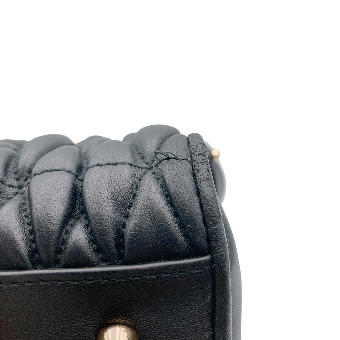 Furla(フルラ)の【美品】FURLA フルラ　マテラッセ　キルティング　ハンドバッグ　レザー　黒 レディースのバッグ(ハンドバッグ)の商品写真