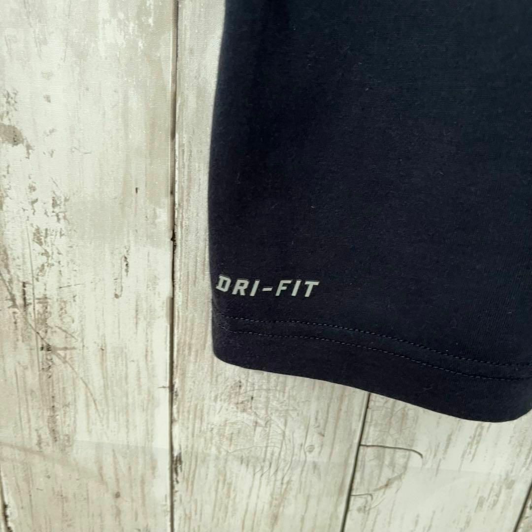 NIKE(ナイキ)のアメリカ古着　NIKEナイキ　DRI-FIT プリントTシャツ　サイズXL 濃紺 メンズのトップス(Tシャツ/カットソー(半袖/袖なし))の商品写真