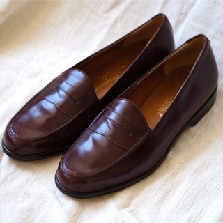 サルヴァトーレフェラガモ(Salvatore Ferragamo)の新品未使用salvadoreferragamoフェラガモ コインローファー茶9D(ドレス/ビジネス)