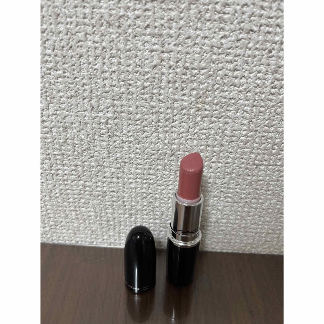 MAC(マック)のM・A・C マック ラスターガラス リップスティック セルアウト コスメ/美容のベースメイク/化粧品(口紅)の商品写真