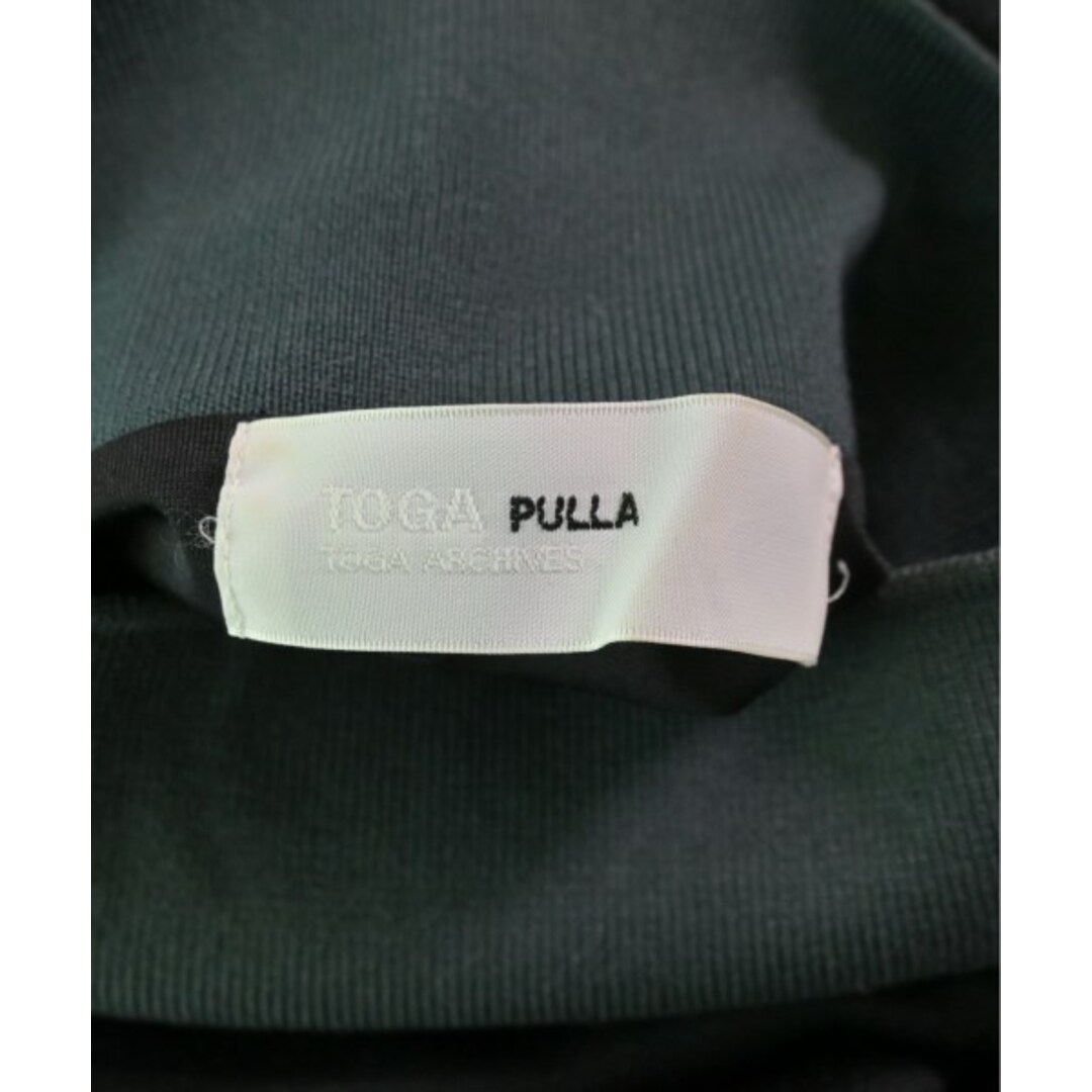 TOGA(トーガ)のTOGA トーガ Tシャツ・カットソー 36(S位) 黒x緑 【古着】【中古】 レディースのトップス(カットソー(半袖/袖なし))の商品写真