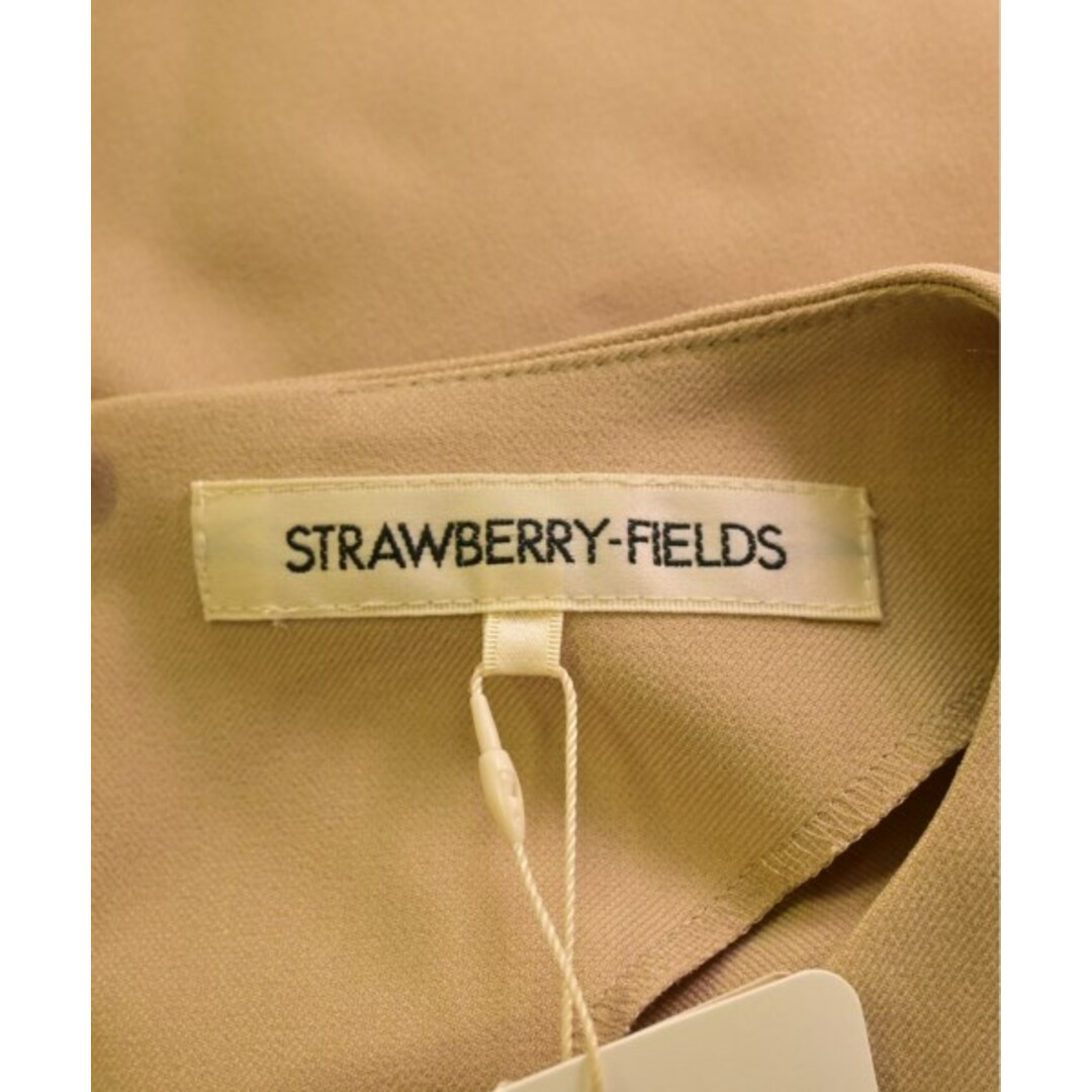 STRAWBERRY Fields ブラウス 2(M位) ベージュ 【古着】【中古】 レディースのトップス(シャツ/ブラウス(長袖/七分))の商品写真