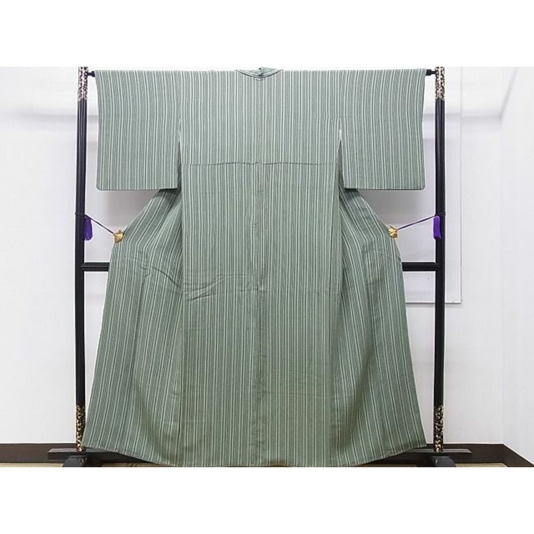 平和屋1■上質な小紋　縞　鬼しぼ縮緬　逸品　CAAC3002ev レディースの水着/浴衣(着物)の商品写真
