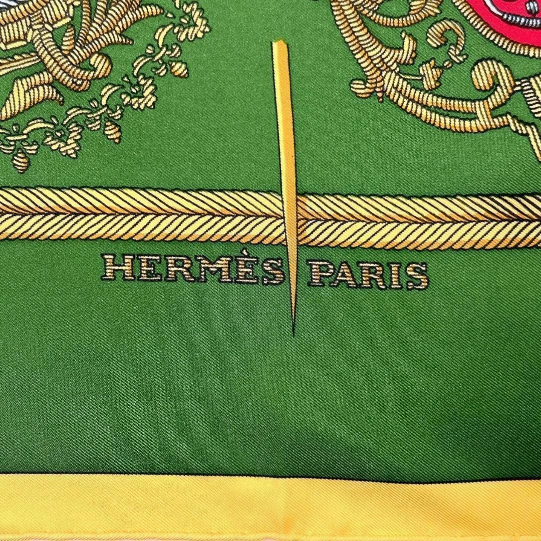 Hermes(エルメス)の☆HERMES エルメス カレ90 シルクスカーフ パリの紋章 グリーン レディースのファッション小物(バンダナ/スカーフ)の商品写真