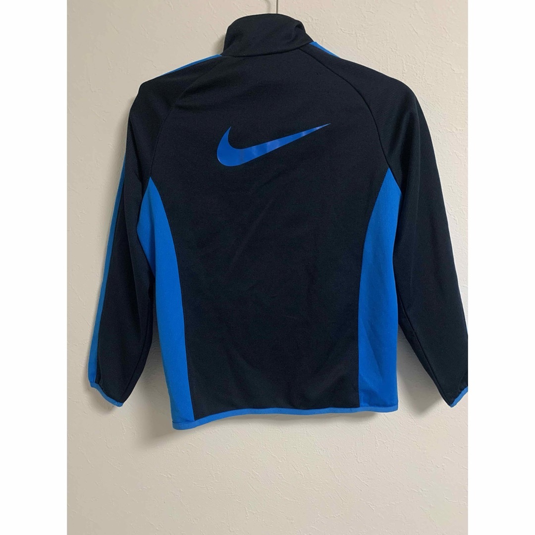 NIKE(ナイキ)のキッズ　NIKE ブルー　ジャージ　上着　M 140 キッズ/ベビー/マタニティのキッズ服男の子用(90cm~)(ジャケット/上着)の商品写真