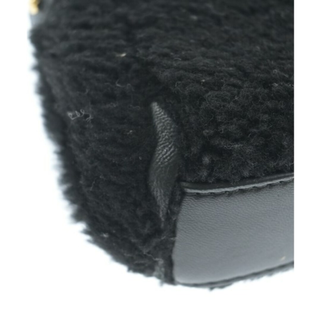 FENDI(フェンディ)のFENDI フェンディ ショルダーバッグ - 黒 【古着】【中古】 レディースのバッグ(ショルダーバッグ)の商品写真