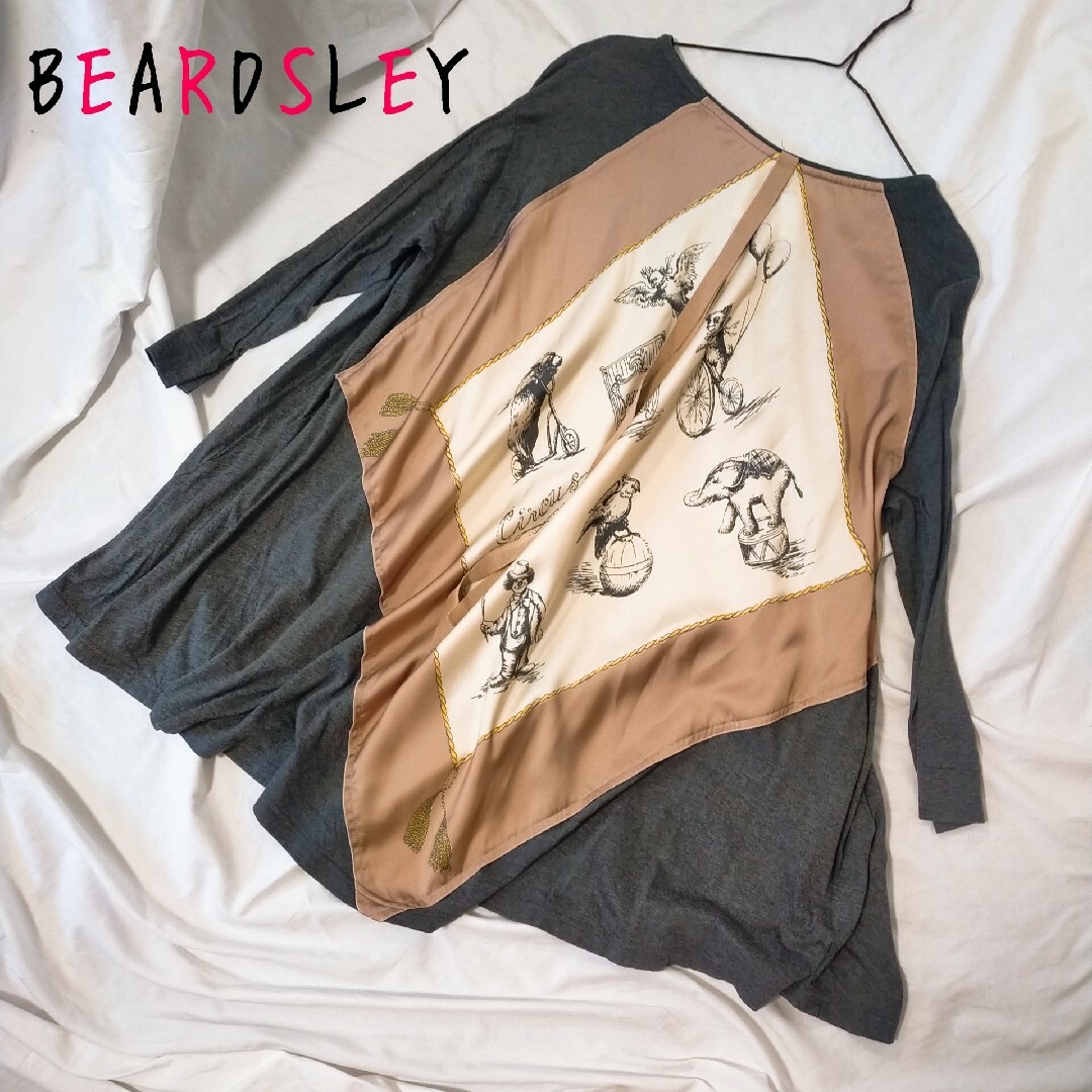 BEARDSLEY(ビアズリー)のBEARDSLEY ビアズリー ブラウス シャツ ニット チュニック レディースのトップス(チュニック)の商品写真