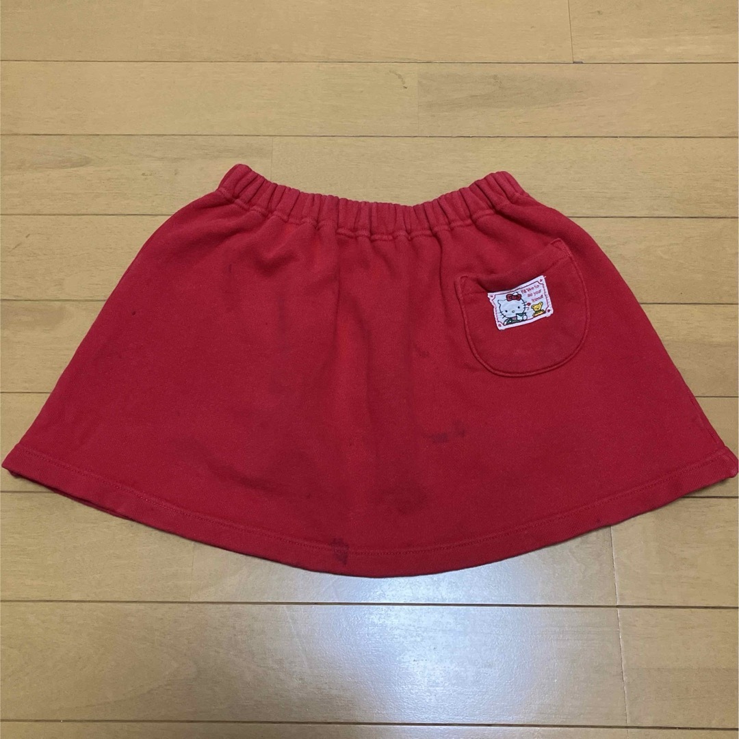 サンリオ(サンリオ)のスカート　レッド　ハローキティ　120 キッズ/ベビー/マタニティのキッズ服女の子用(90cm~)(スカート)の商品写真