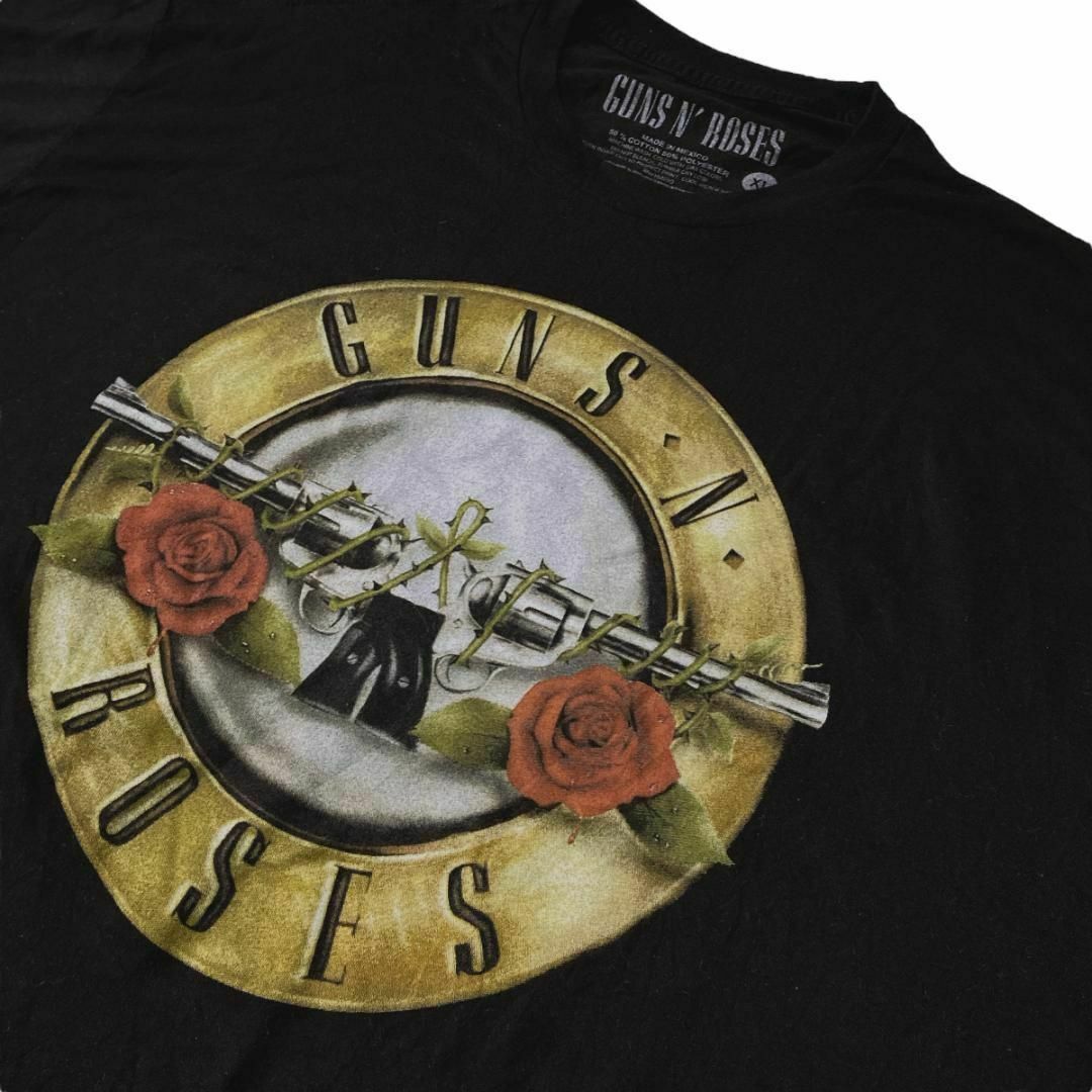 メキシコ製 GUNS N' ROSES バンド半袖Tシャツ 拳銃 バラx31 メンズのトップス(Tシャツ/カットソー(半袖/袖なし))の商品写真