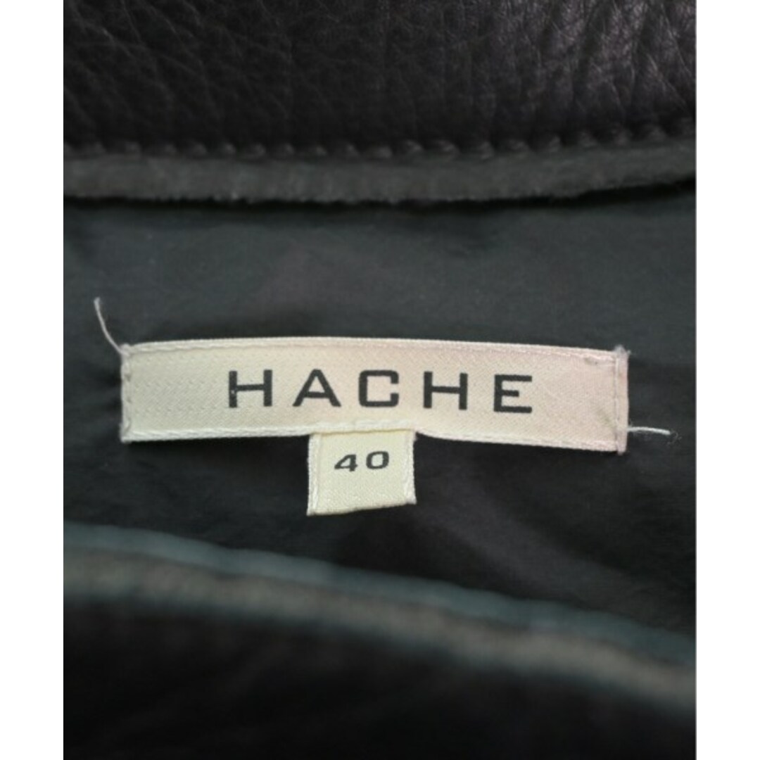 HACHE(アッシュ)のHACHE アッシュ ダウンジャケット/ダウンベスト 40(M位) 黒x紺 【古着】【中古】 レディースのジャケット/アウター(ダウンジャケット)の商品写真