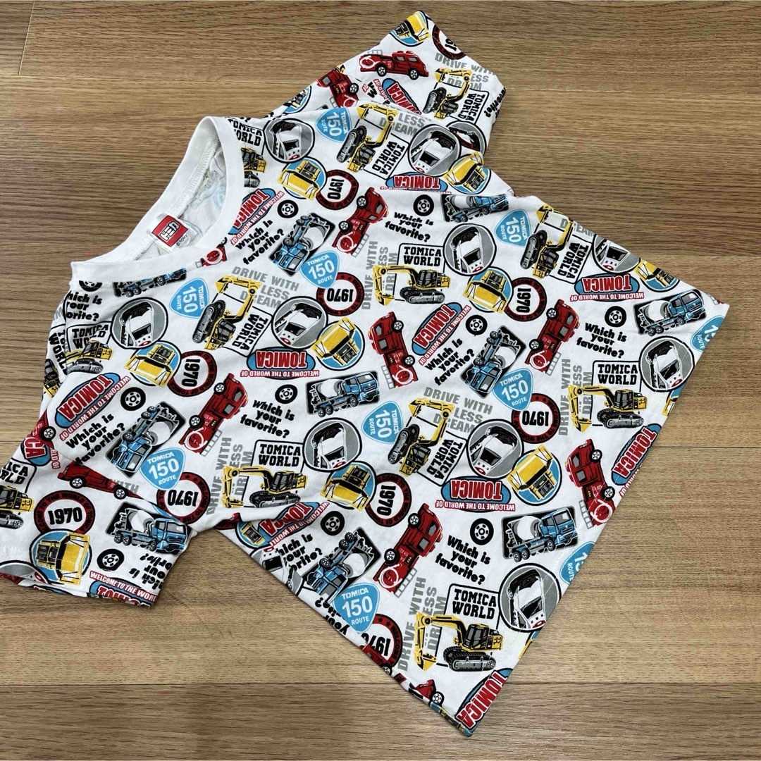 トミカ　総柄 キッズ/ベビー/マタニティのキッズ服男の子用(90cm~)(Tシャツ/カットソー)の商品写真