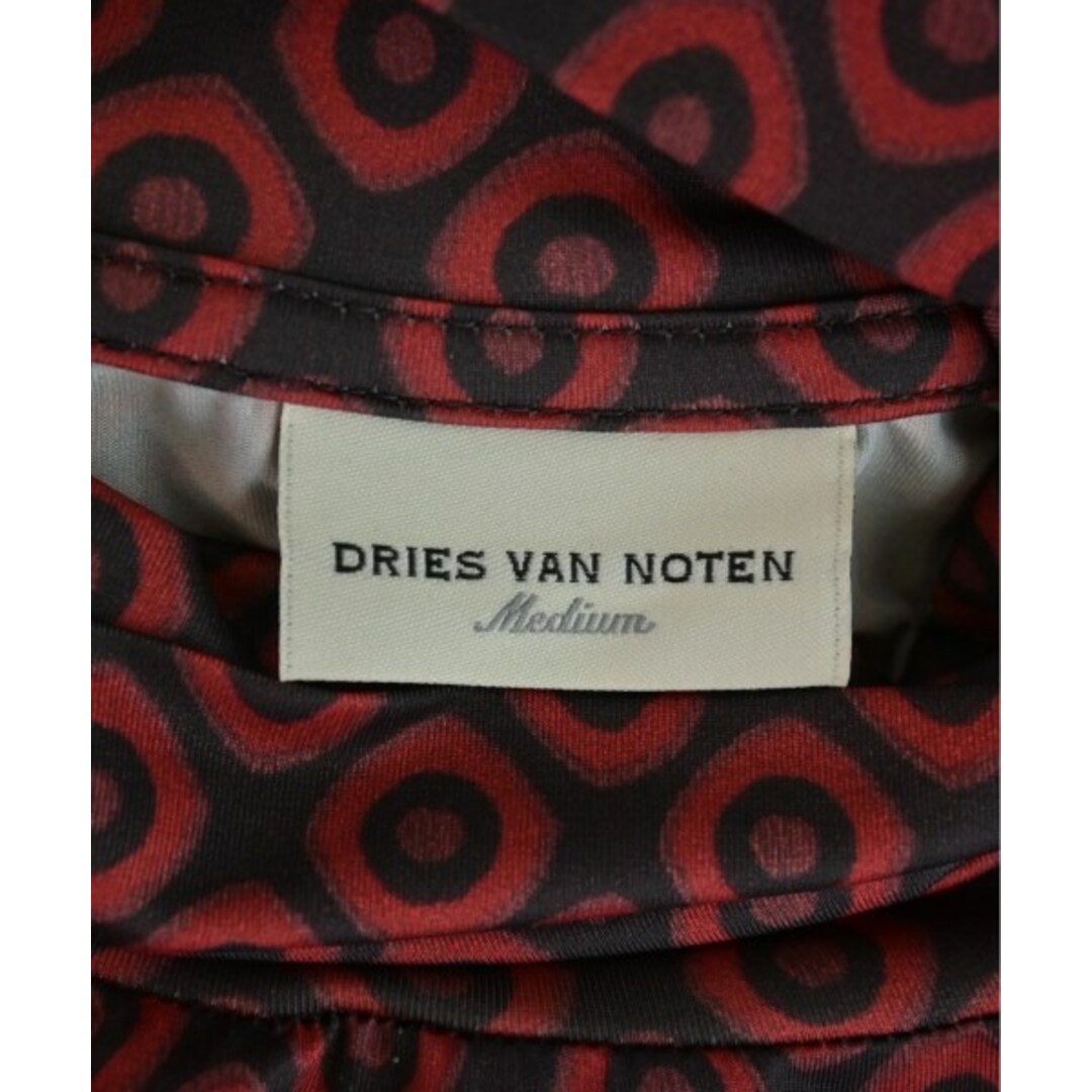 DRIES VAN NOTEN(ドリスヴァンノッテン)のDRIES VAN NOTEN Tシャツ・カットソー M 黒x赤(総柄) 【古着】【中古】 レディースのトップス(カットソー(半袖/袖なし))の商品写真