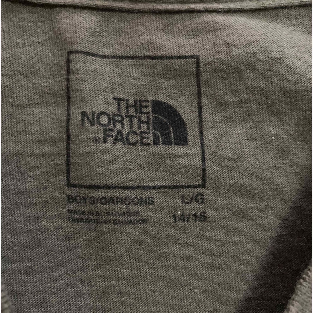 THE NORTH FACE(ザノースフェイス)のノースフェイス Tシャツ Lサイズ kids 子供 海外限定 northface キッズ/ベビー/マタニティのキッズ服男の子用(90cm~)(Tシャツ/カットソー)の商品写真