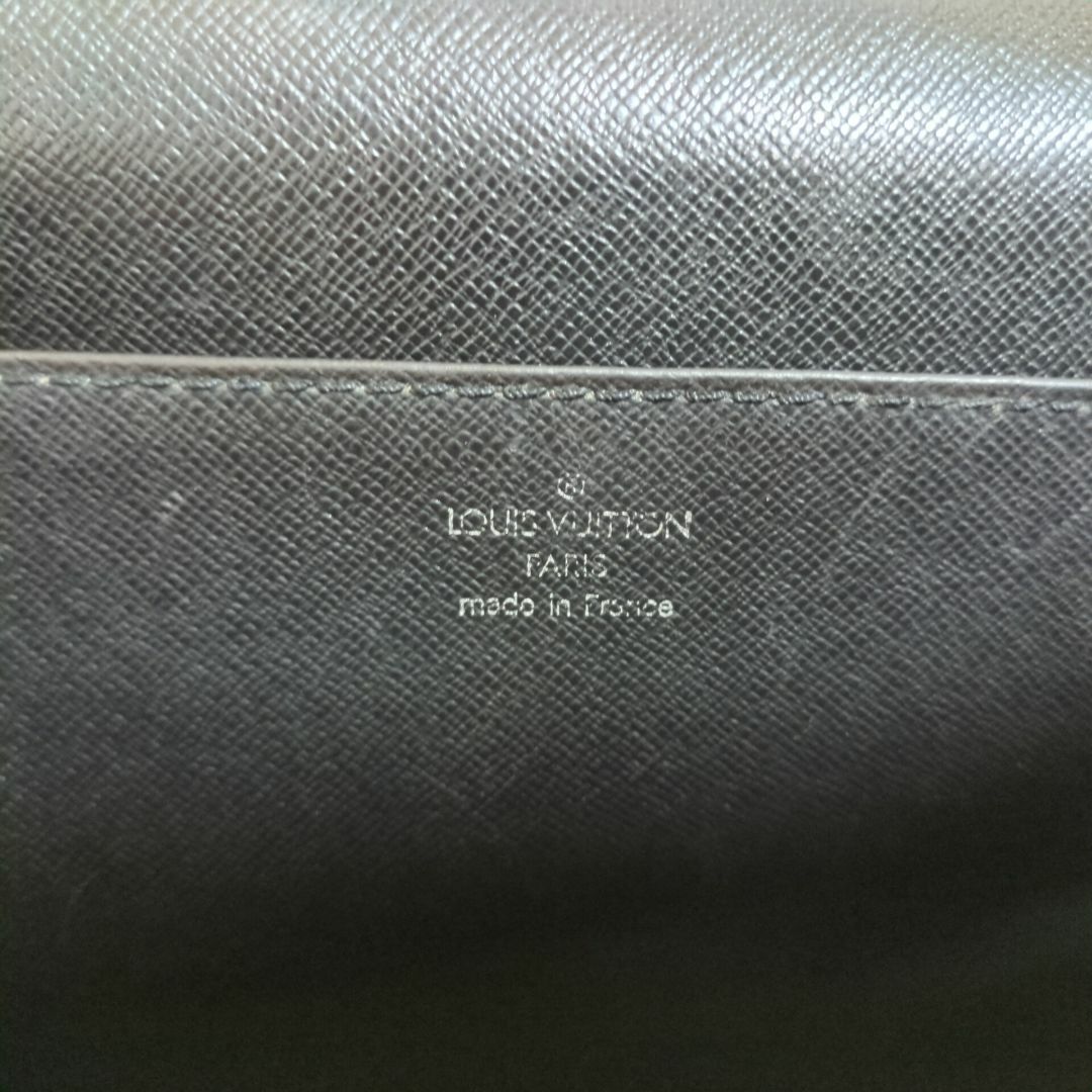 LOUIS VUITTON(ルイヴィトン)の✨大容量✨　ルイヴィトン　ラギート　アルドワーズ　タイガ　ブリーフケース　黒 メンズのバッグ(ビジネスバッグ)の商品写真