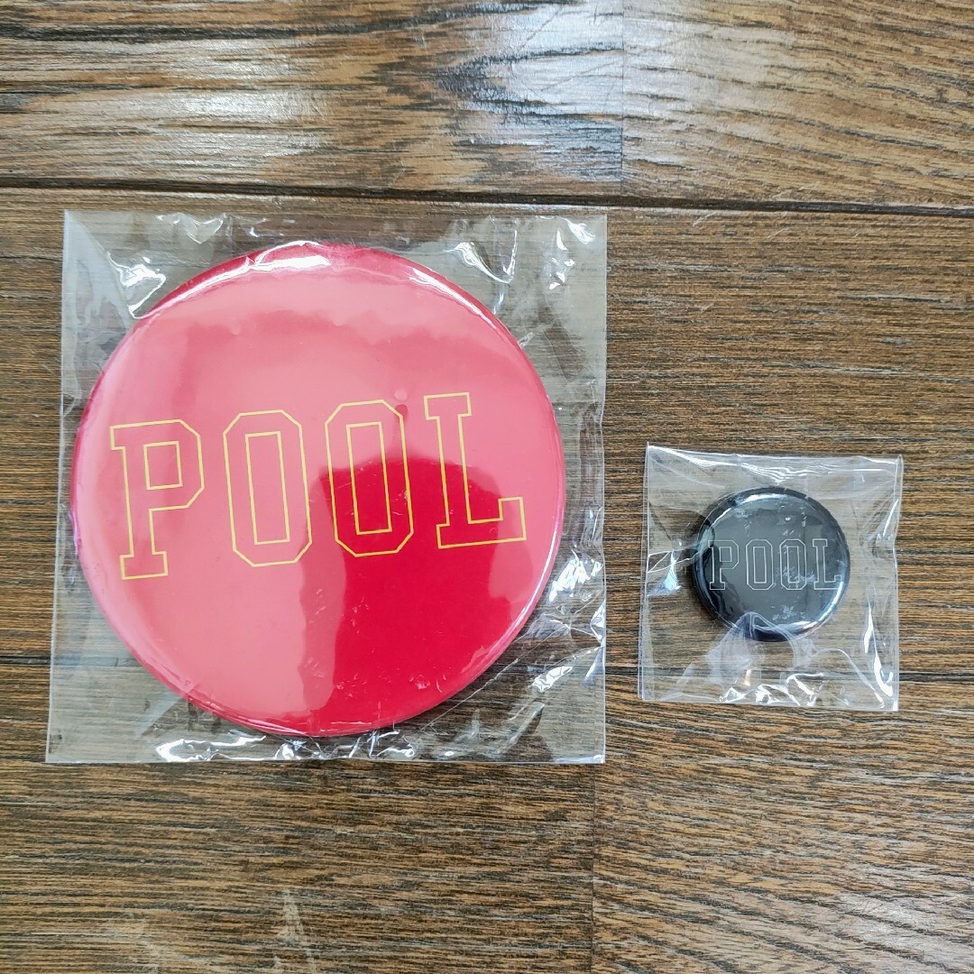 未開封the pool Aoyama缶バッチ2個セット メンズのファッション小物(その他)の商品写真