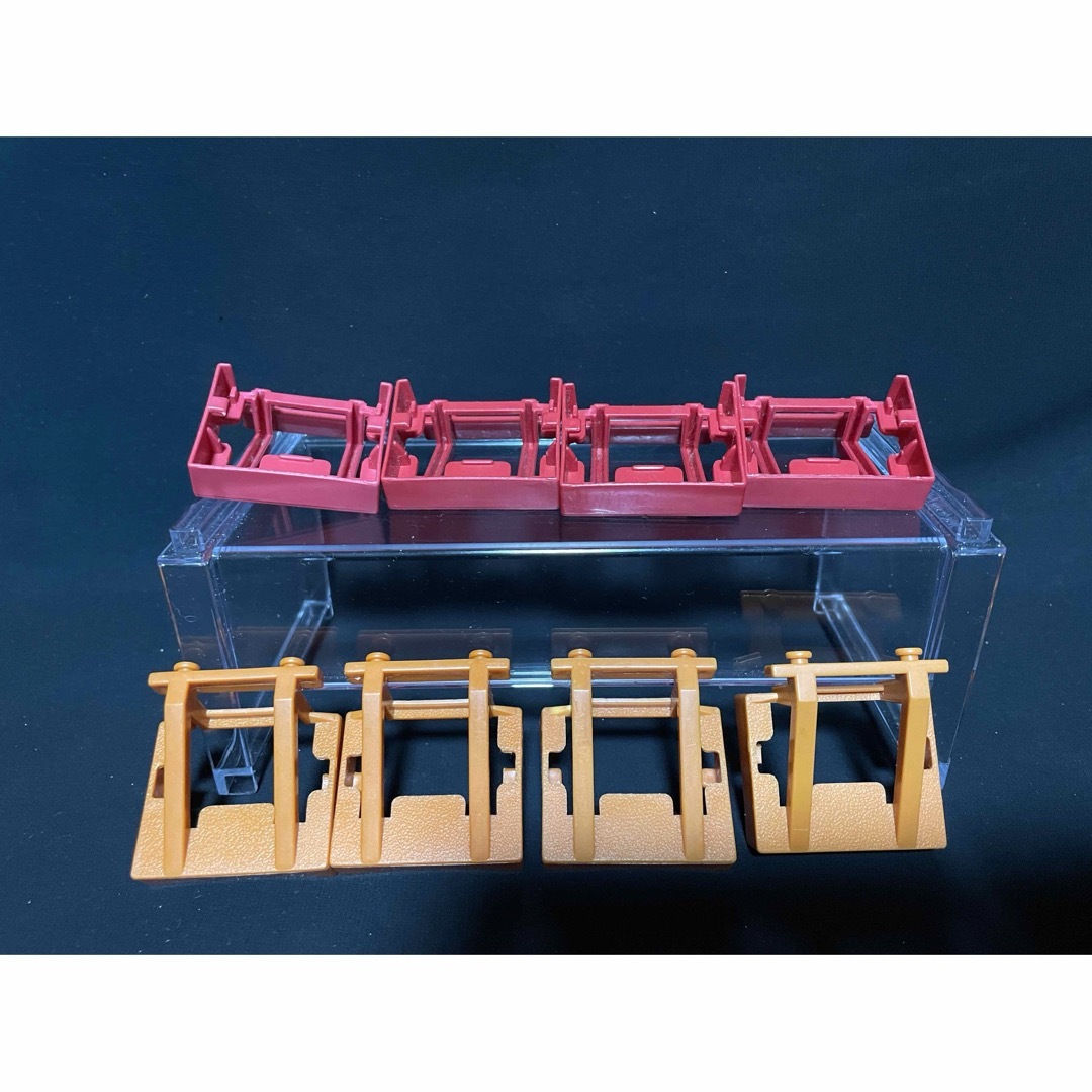 Takara Tomy(タカラトミー)のプラレール トーマス 車両止め 8基 エンタメ/ホビーのおもちゃ/ぬいぐるみ(鉄道模型)の商品写真