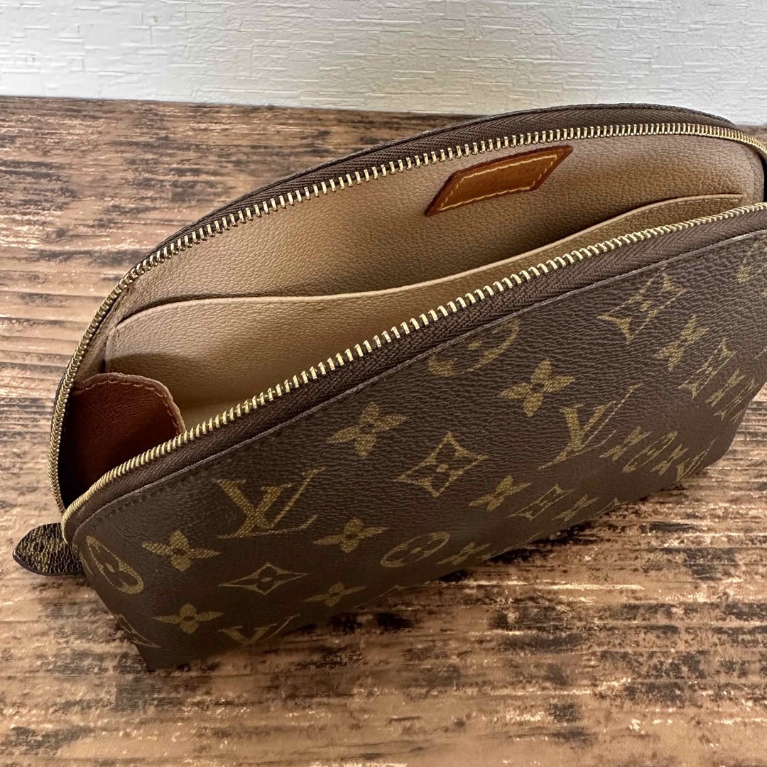 LOUIS VUITTON - ルイヴィトン】ポーチ/モノグラム/ポシェット LOUIS VUITTON - ルイヴィトン】ポーチ/モノグラム/ポシェット