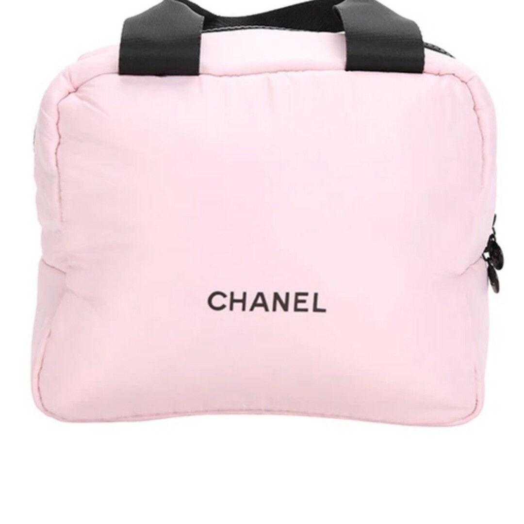 CHANEL(シャネル)のシャネルCHANEL海外限定コスメノベルティミニバッグポーチ新品未使用未開封 レディースのファッション小物(ポーチ)の商品写真