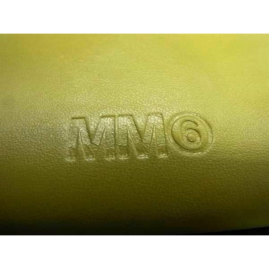 Maison Martin Margiela(マルタンマルジェラ)の■新品■未使用■ MM6 Maison エムエムシックス メゾン マルジェラ レザー 二つ折り 財布 小銭入れ 札入れ レディース グリーン系 FA0104  レディースのファッション小物(その他)の商品写真