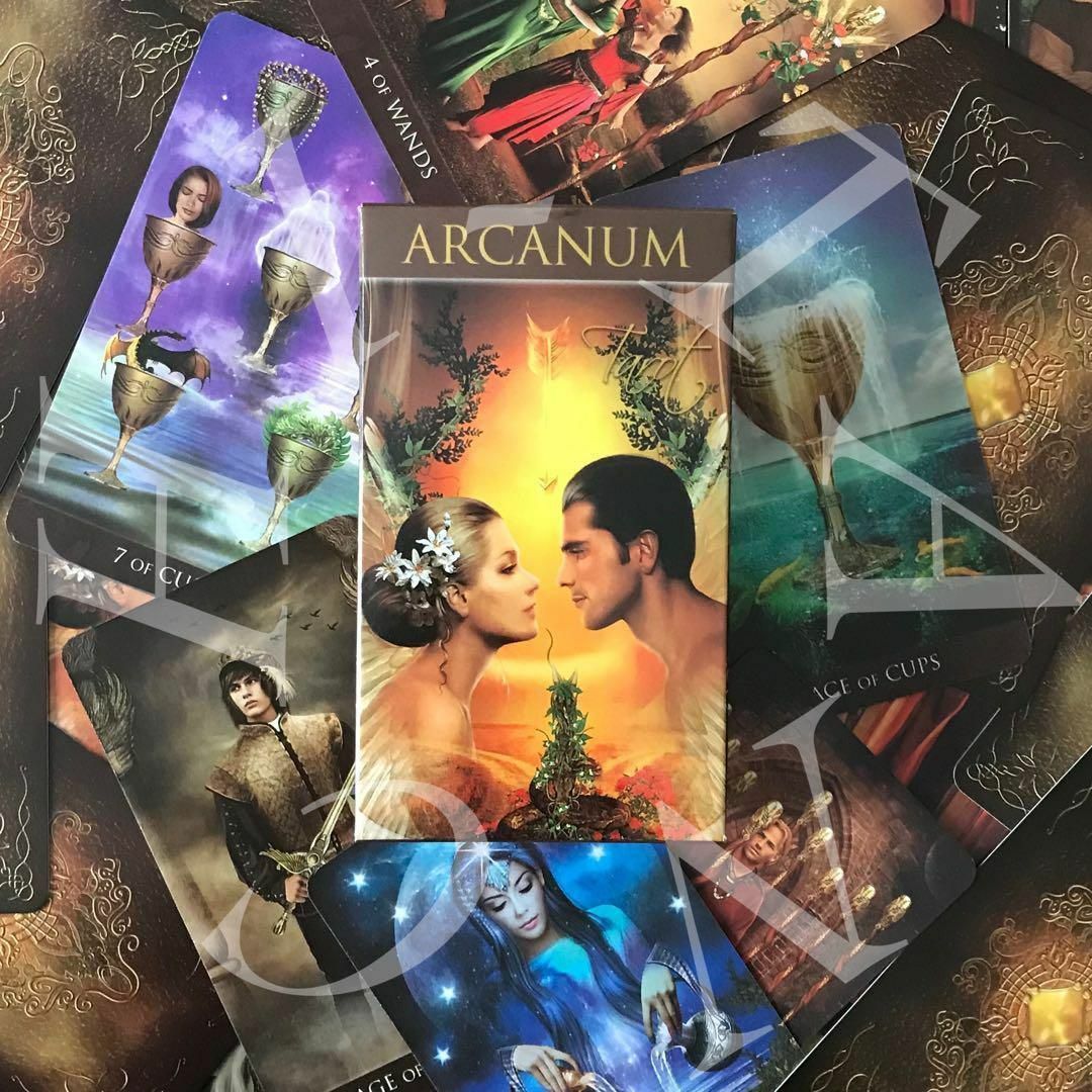 ARCANUM TAROT  アルカナム　タロットカード　占い　オラクル エンタメ/ホビーの本(趣味/スポーツ/実用)の商品写真